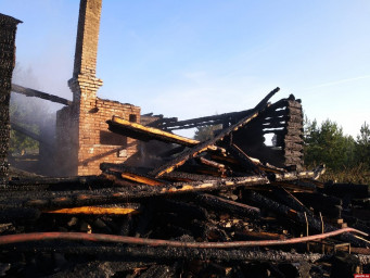 Подробности пожара в Бузулукском районе, где погибли 2 человека