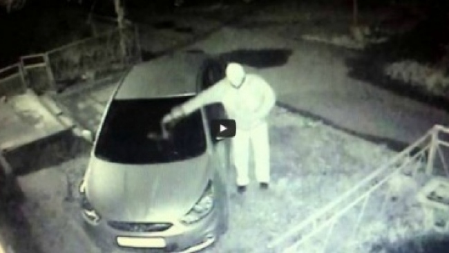 Бузулучанин поджог автомобиль своего соседа