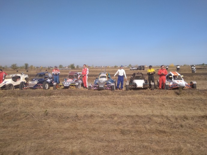 В Бузулуке прошли автогонки