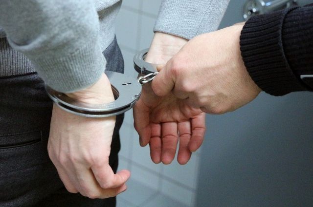 Откусил палец: жителя Орска на 10 месяцев ограничили в свободе