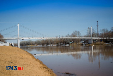 На берегу Урала найден труп девушки