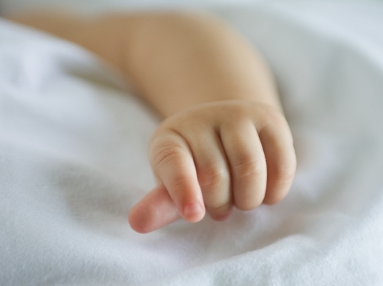 3-летний мальчик опрокинул на себя ведро с кипятком 3-летний мальчик опрокинул на себя ведро с кипятком