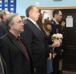 Поздравили ветеранов МВД