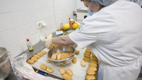 В Бузулуке в цехе кулинарных изделий обнаружена кишечная палочка